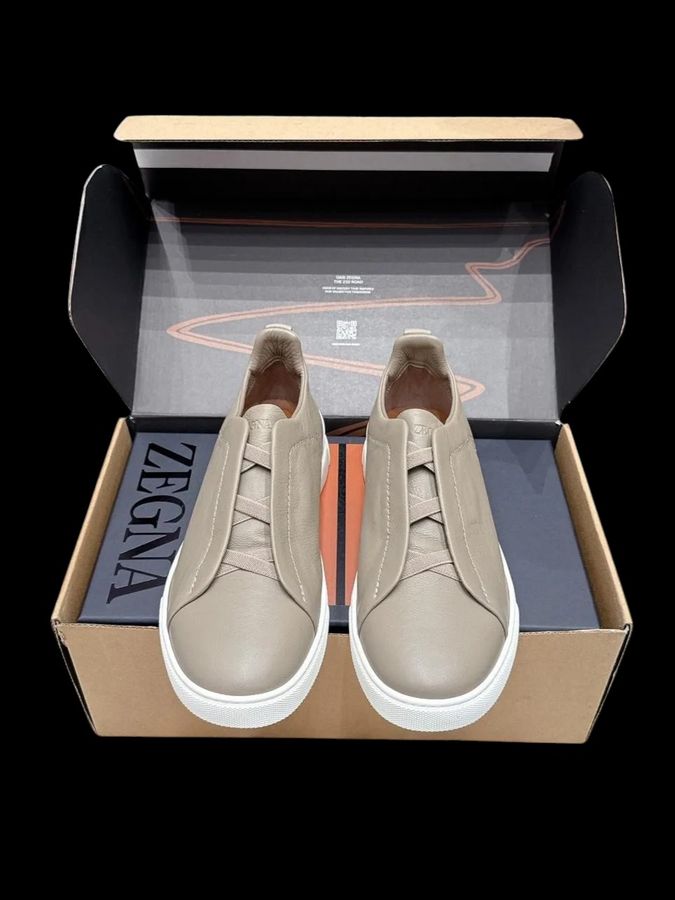 Zegna Triple Stitch Cuero Liso – Beige