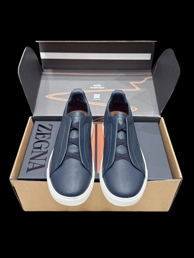 Zegna Triple Stitch Cuero Liso – Azul Marino