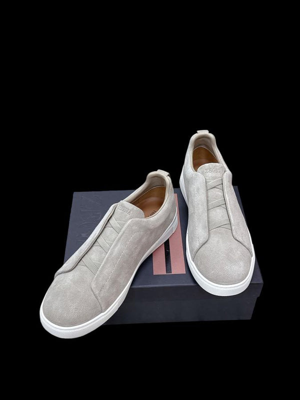 Zegna Triple Stitch Gamuza – Gris Perla