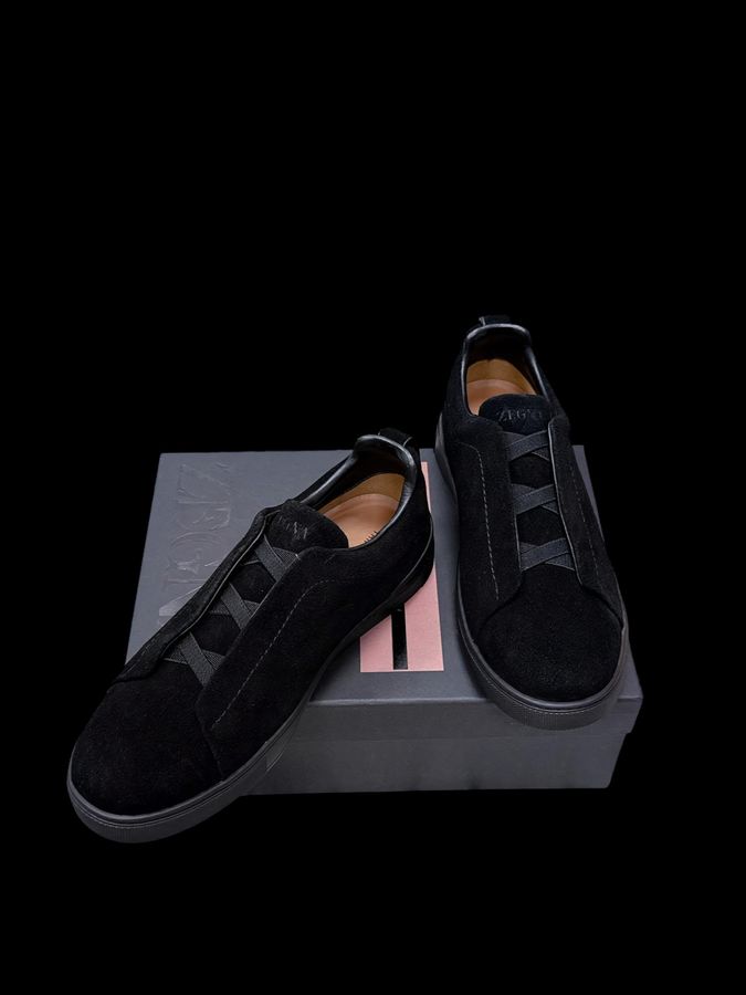 Zegna Triple Stitch Gamuza – Negro